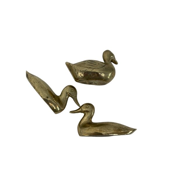 Vintage Small Set of 3 Duck Figurines Collectible Solid Paperweights Desk Decor - Picture 5 of 9
